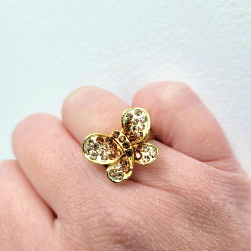 3/$20 Vintage Gold Tone Butterfly Adjustable Ring